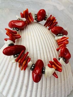 Faux Red Coral & Shell Stretch Bracelet